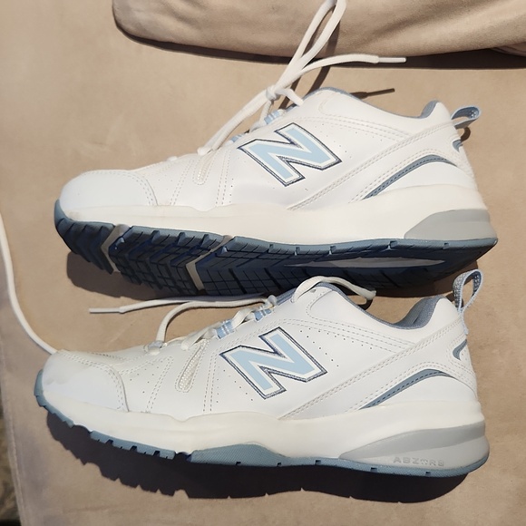 New balance like new sneakers 608 size 8.5 womens - Picture 7 of 8